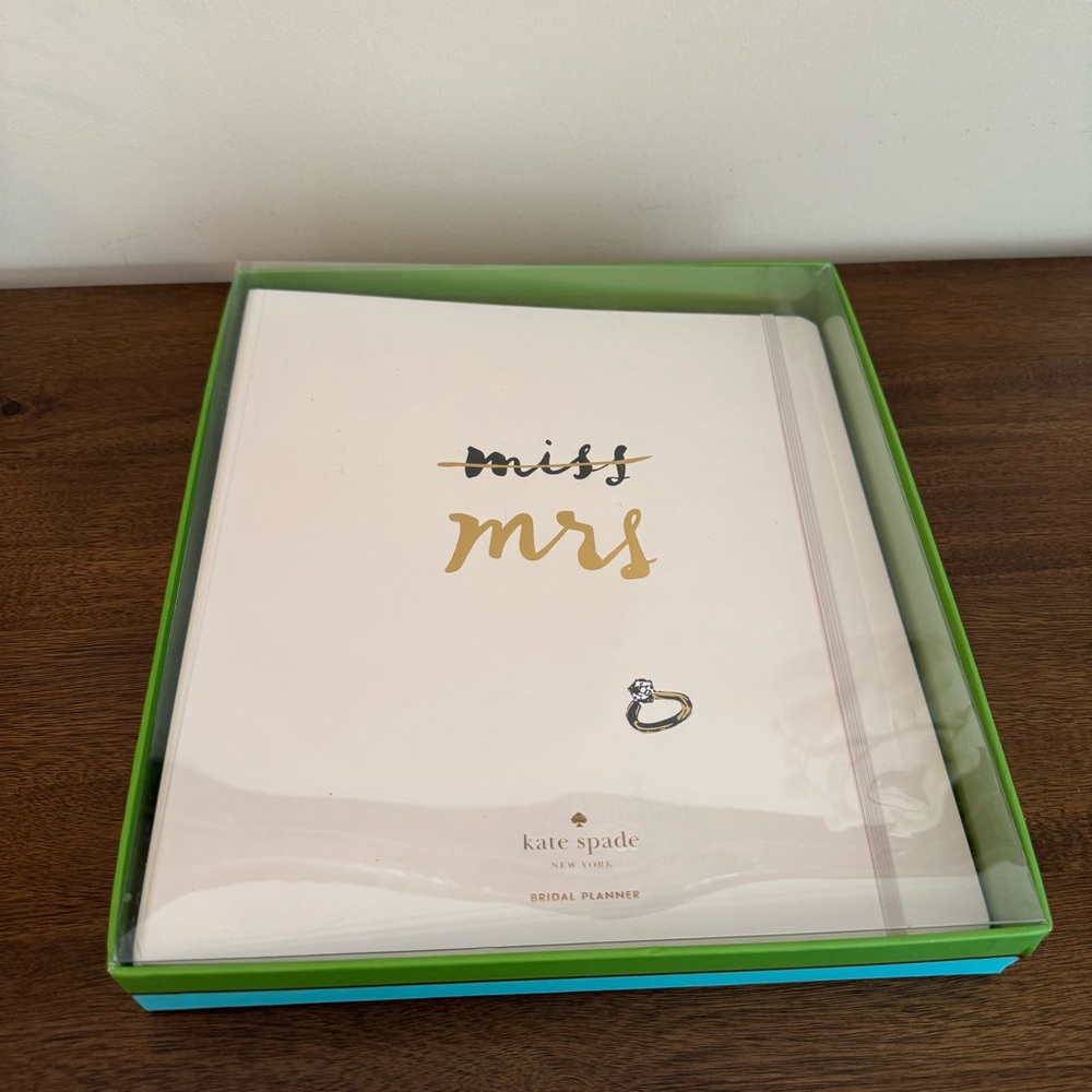 New Kate Spade Bridal Planner